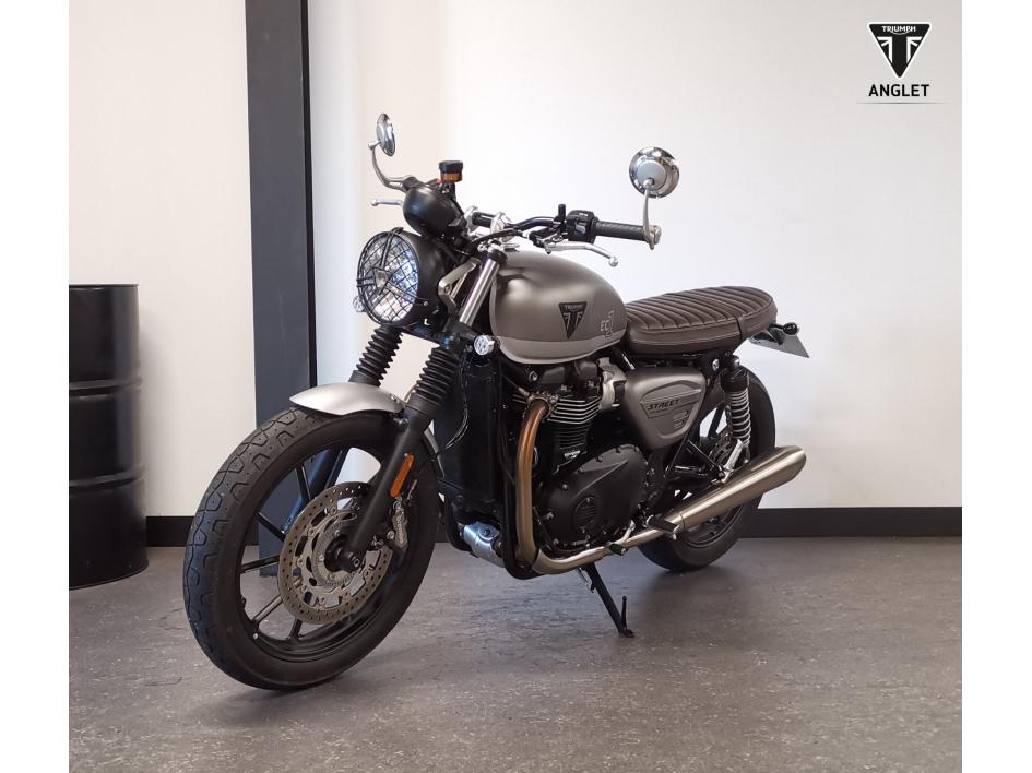 TRIUMPH STREET TWIN 900 EC1 Edition 2022