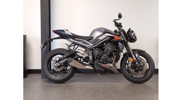 TRIUMPH STREET TRIPLE 765 RS