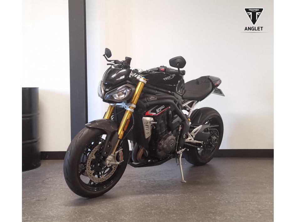 TRIUMPH SPEED TRIPLE 1200 RS 2021