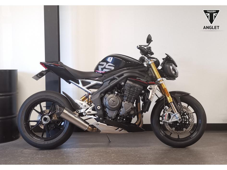 TRIUMPH SPEED TRIPLE 1200 RS 2021