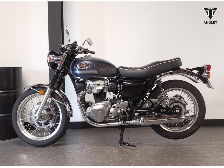 KAWASAKI W 800 2023