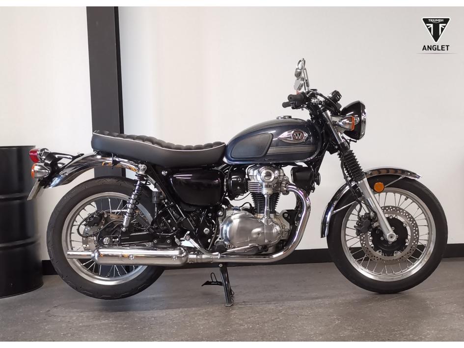 KAWASAKI W 800 2023