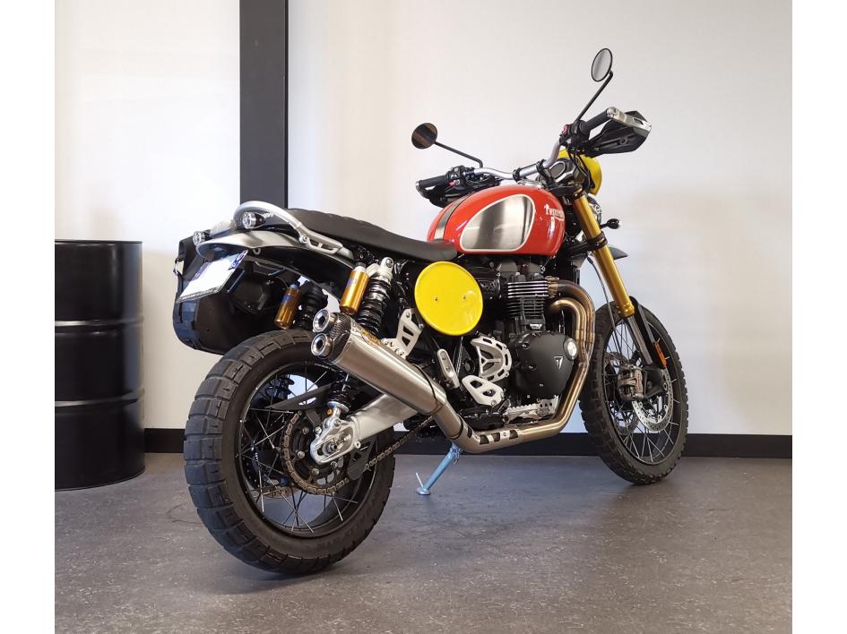 TRIUMPH SCRAMBLER 1200 XE