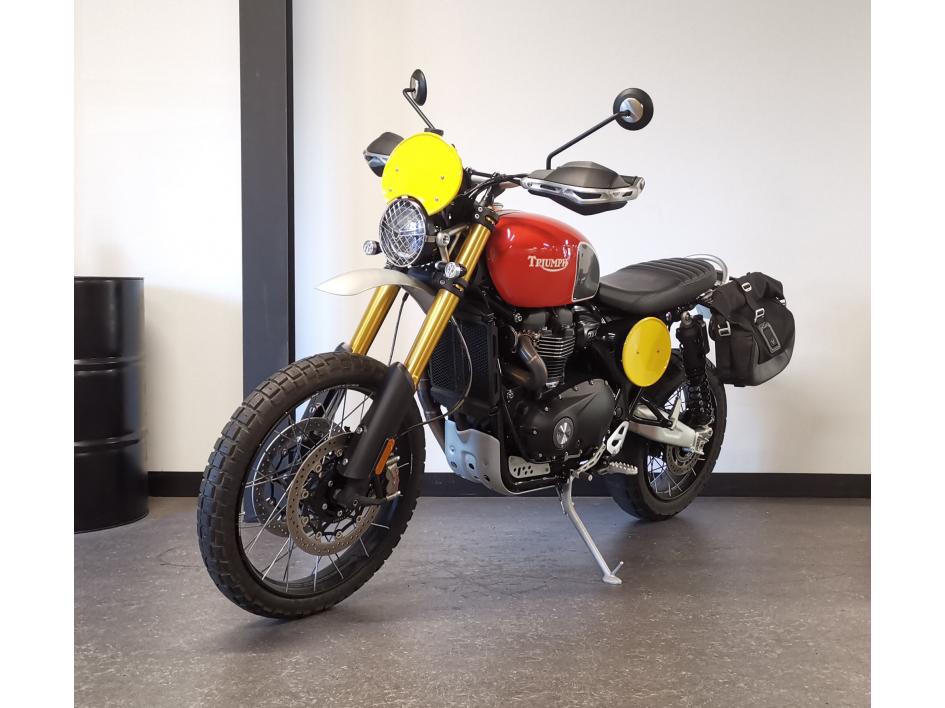 TRIUMPH SCRAMBLER 1200 XE