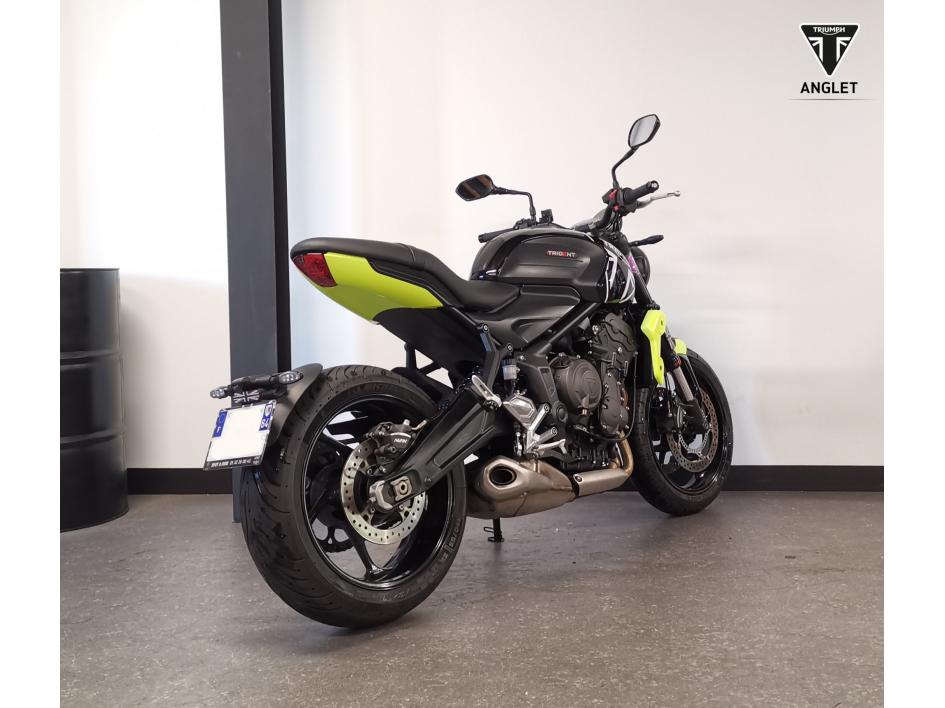 TRIUMPH TRIDENT 660 2024