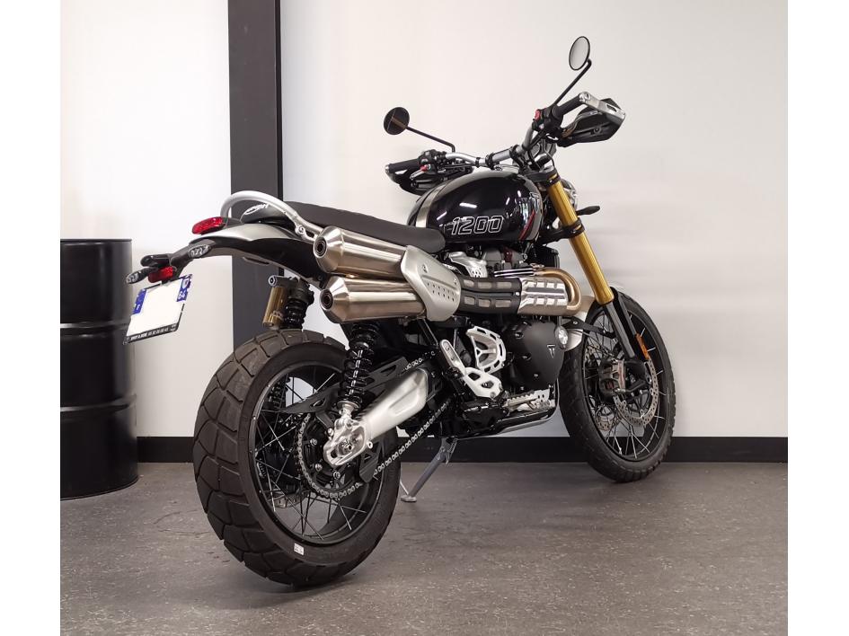 TRIUMPH SCRAMBLER 1200 XE 2025