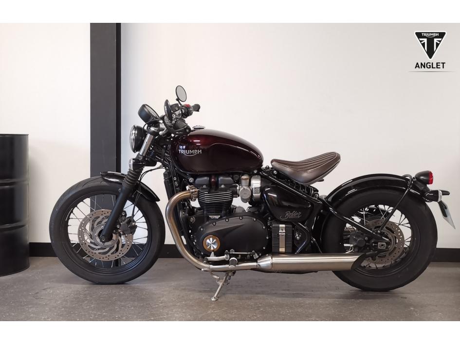 TRIUMPH Bonneville Bobber 1200 2017