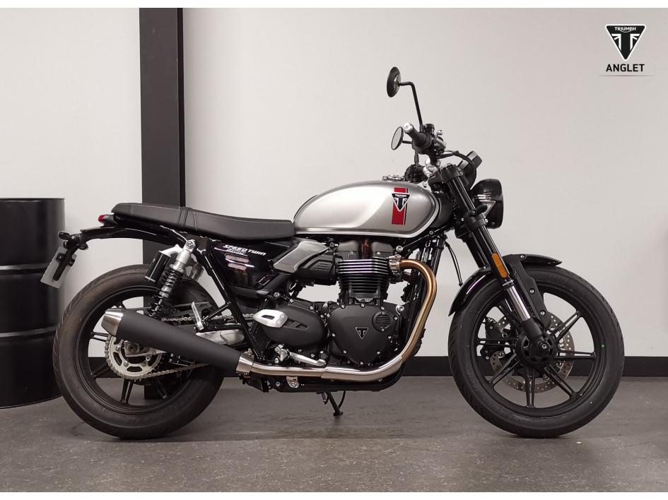 TRIUMPH SPEED TWIN 900 2025