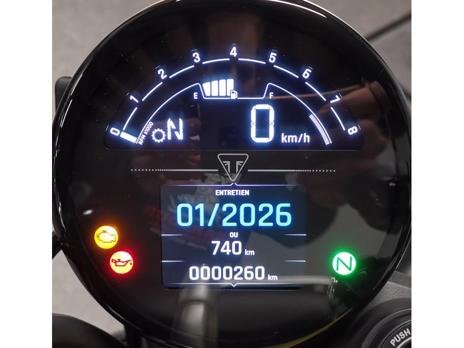 TRIUMPH SPEED TWIN 900 2025