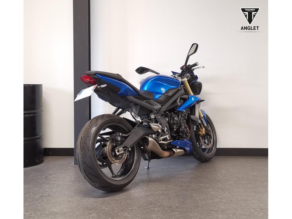 TRIUMPH STREET TRIPLE 675 2013