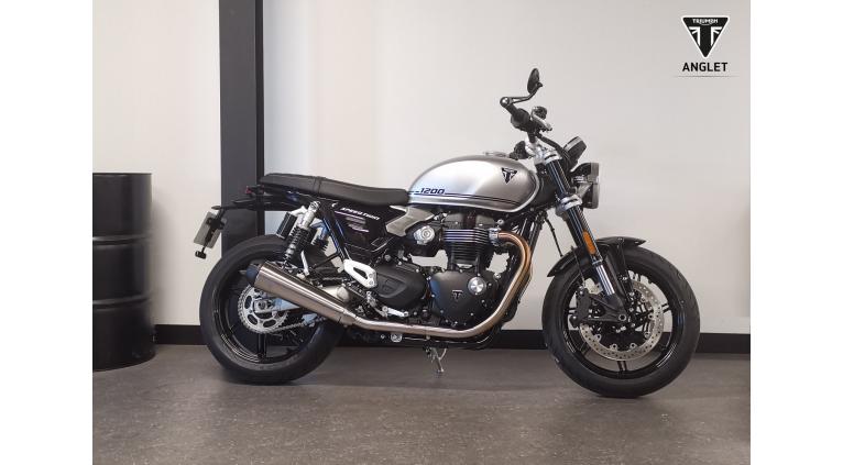 TRIUMPH SPEED TWIN 1200